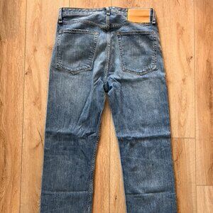 RAG & BONE DISTRESSED STRAIGHT LEG JEAN